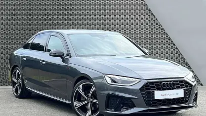 Usado Audi A4 Black Edition 150 HP (110 kW) 2025 Sedan