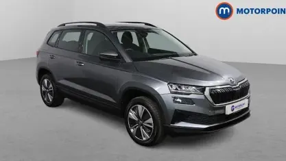 Usado Skoda Karoq SE Drive 110 HP (80 kW) 2023 Cinzento SUV