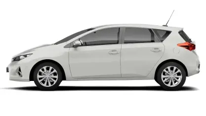 Used Toyota Auris Hybrid 136 HP (100 kW) 2014 Hatchback
