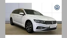 White Used 2022 VW Passat SEL Estate | £20,547 (Fair price)