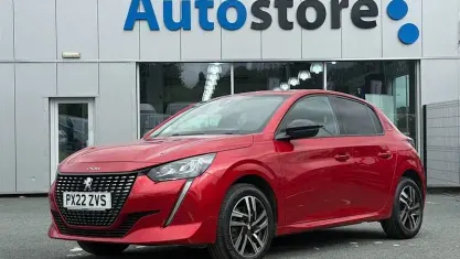 Used Peugeot 208 Allure Premium 102 HP (75 kW) 2022 Hatchback