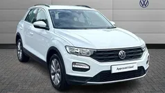 White Used 2018 VW T-Roc SE SUV | £11,390 (Fair price)