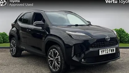 Used 2025 Toyota Yaris Hybrid Estate | £22,760 (Fair price)