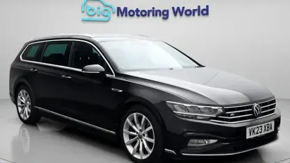 Used VW Passat R-line 150 HP (110 kW) 2023 Black Estate