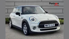 White Used 2021 Mini Cooper Classic Hatchback | £11,250 (Good price)