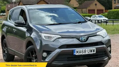 Used Toyota RAV4 197 HP (144 kW) 2018 Grey SUV