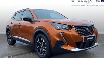 Used Peugeot 2008 Allure+ 101 HP (74 kW) 2023 SUV