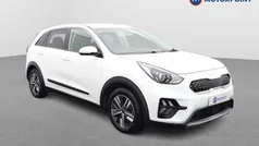 White Used 2022 Kia Niro 2 SUV | £15,999 (Good price)