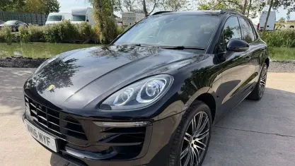 Used Porsche Macan 258 HP (189 kW) 2016 Black SUV