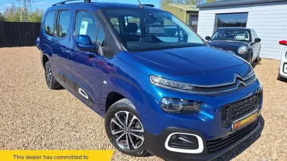 Usado Citroën Berlingo Flair 131 HP (96 kW) 2020 Monovolume