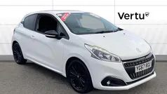 Used 2017 Peugeot 208 Hatchback | £7,471 (Fair price)