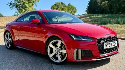 Used Audi TT Black Edition 245 HP (180 kW) 2019 Red Coupe