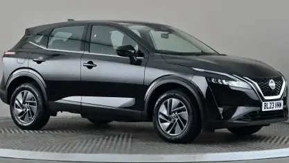 Used Nissan Qashqai Acenta Premium 140 HP (102 kW) 2023 Black SUV