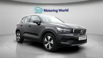 Used 2021 Volvo XC40 Core SUV | £20,100 (Fair price)