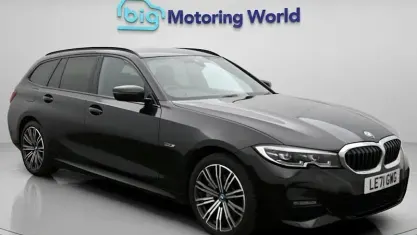 Used BMW 330e M Sport 292 HP (214 kW) 2022 Black Estate