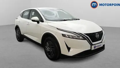 Used Nissan Qashqai Acenta Premium 158 HP (116 kW) 2023 White SUV