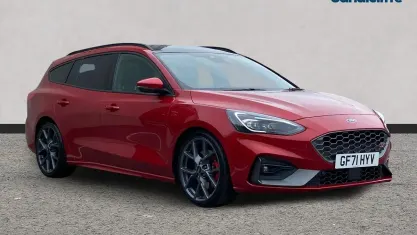 Used Ford Focus ST 280 HP (205 kW) 2021 Red Estate