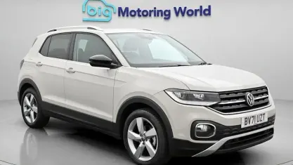 Used VW T-Cross SEL 110 HP (80 kW) 2024 SUV