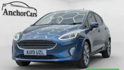 Used Ford Fiesta Zetec 101 HP (74 kW) 2019 Blue Hatchback