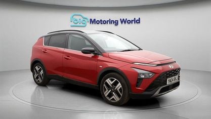 Używany Hyundai Bayon Ultimate 101 KM (74 kW) 2024 Czerwony SUV
