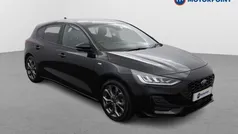 Black Used 2022 Ford Focus ST-Line Hatchback | £15,699 (Fair price)