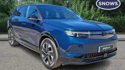 Used Vauxhall Grandland 156 kW (213 HP) 2024 Blue SUV