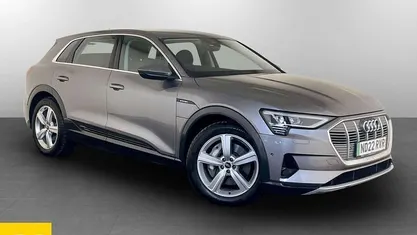 Used 2022 Audi e-tron Advanced SUV | £19,695 (Super price)