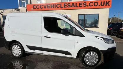 Used Ford Transit Connect 101 HP (74 kW) 2021 White MPV