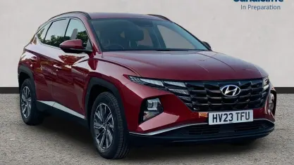 Used Hyundai Tucson SE 150 HP (110 kW) 2023 Red SUV