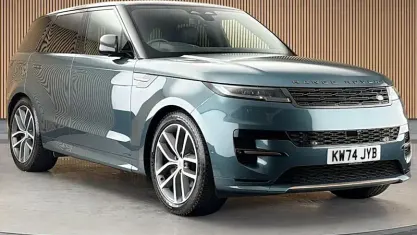 Used Land Rover Range Rover Sport Autobiography 300 HP (220 kW) 2024 Giola green SUV