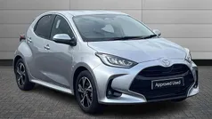 Silver New 2025 Toyota Yaris Hybrid Design Hatchback | £21,499 (Good price)