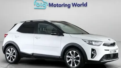 Used Kia Stonic 120 HP (88 kW) 2021 White SUV
