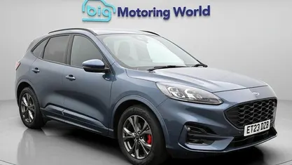 Usado Ford Kuga ST-Line 150 HP (110 kW) 2023 SUV