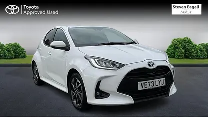 Used 2025 Toyota Yaris Hybrid Design Hatchback | £19,860 (Fair price)