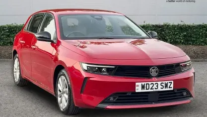 Used Vauxhall Astra Design Edition 110 HP (80 kW) 2025 Hatchback
