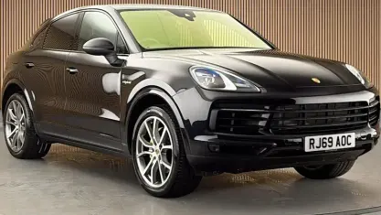 Used Porsche Cayenne E-Hybrid Coupe 462 HP (339 kW) 2022 Coupe