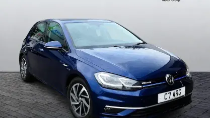 Used VW Golf VII Edition 131 HP (96 kW) 2019 Blue Hatchback