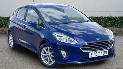 Used Ford Fiesta Zetec 101 HP (74 kW) 2018 Blue Hatchback