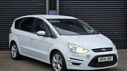 Used Ford S-MAX Titanium 163 HP (119 kW) 2014 White MPV