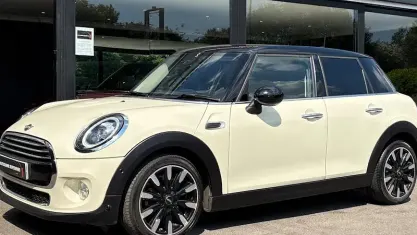 Begagnad Mini Cooper Exclusive 136 HK (100 kW) 2020 Halvkombi