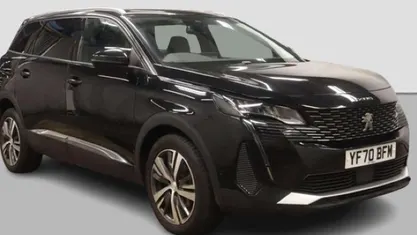 Used 2023 Peugeot 5008 Allure Estate | £17,700 (Good price)