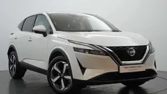 White Used 2022 Nissan Qashqai N-Connecta SUV | £19,699 (Fair price)