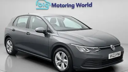Used VW Golf VIII Life 150 HP (110 kW) 2023 Grey Hatchback