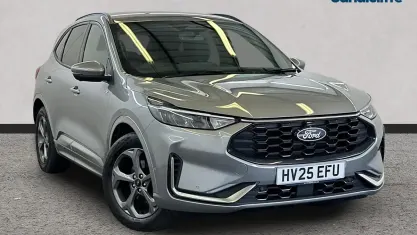 Usado Ford Kuga ST-Line 180 HP (132 kW) 2026 Prateado SUV