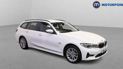 Used BMW 330e 292 HP (214 kW) 2021 White Estate