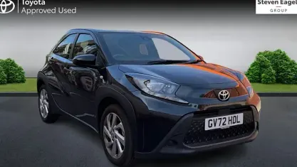 Used Toyota Aygo X PURE 72 HP (52 kW) 2023 Black SUV