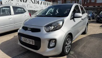 Used Kia Picanto 86 HP (63 kW) 2015 Silver Hatchback