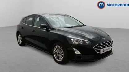 Used Ford Focus Titanium 125 HP (91 kW) 2020 Black Hatchback