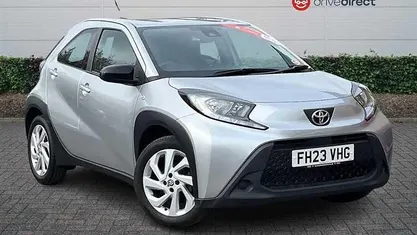 Used Toyota Aygo X PURE 72 HP (52 kW) 2025 SUV