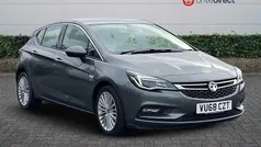 Used 2018 Vauxhall Astra Elite Hatchback | £9,521 (Fair price)